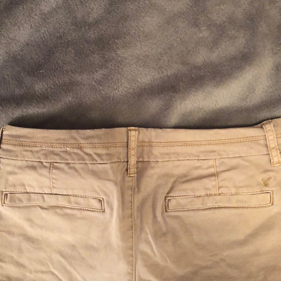 American khaki shorts size 4 - Picture 2 of 3